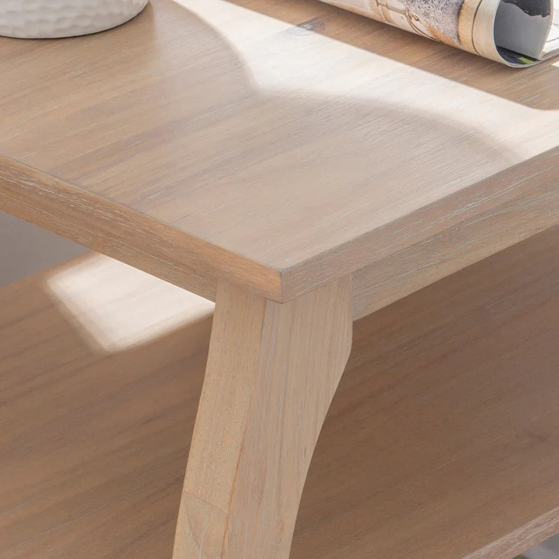 Mesa auxiliar rústica de madera con 2 estantes